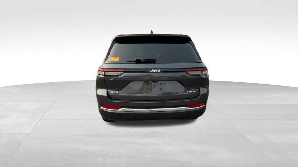Used 2025 Gray Jeep Limited image 5
