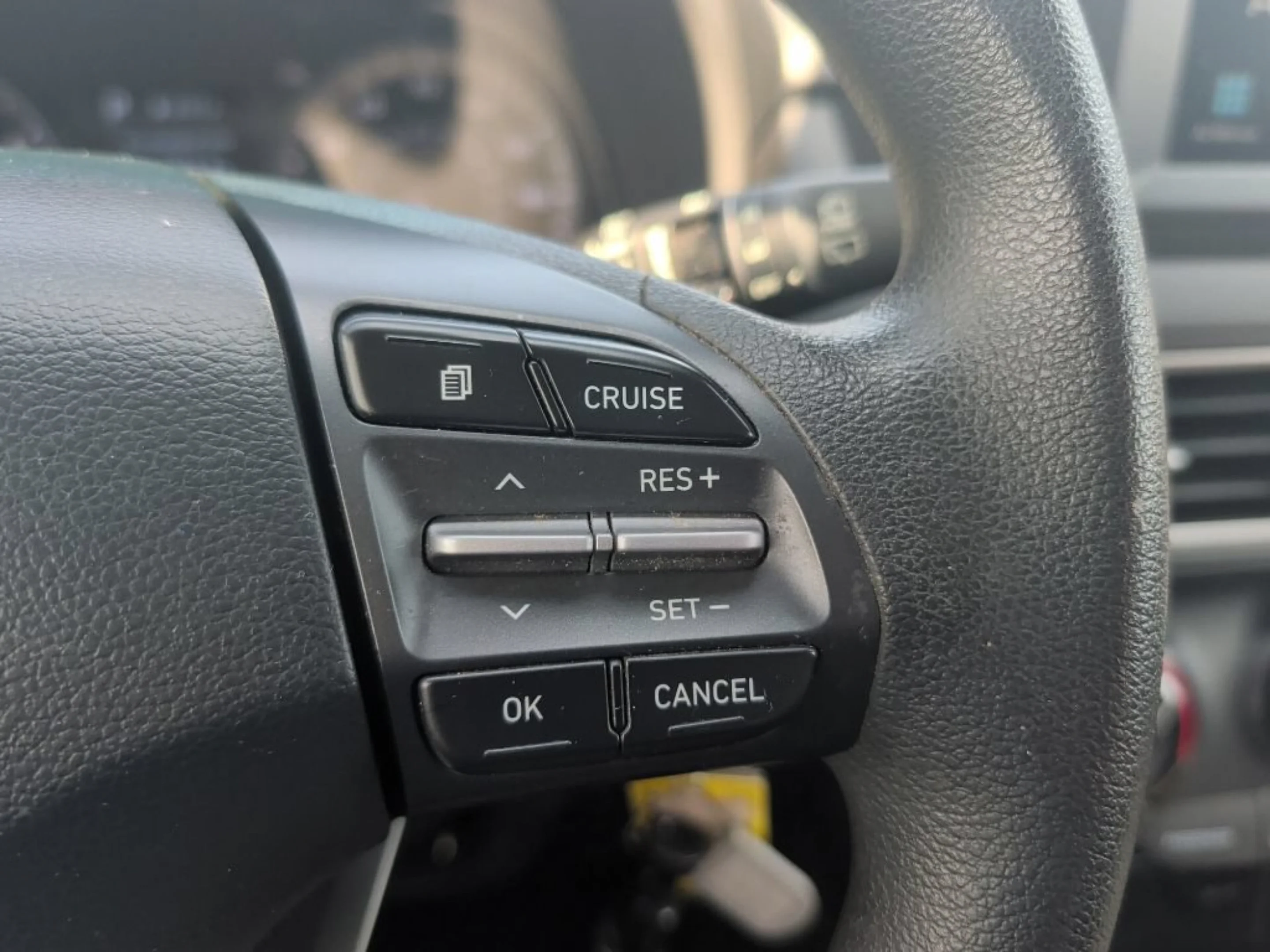 Used 2019 Thunder Gray Hyundai SE image 18