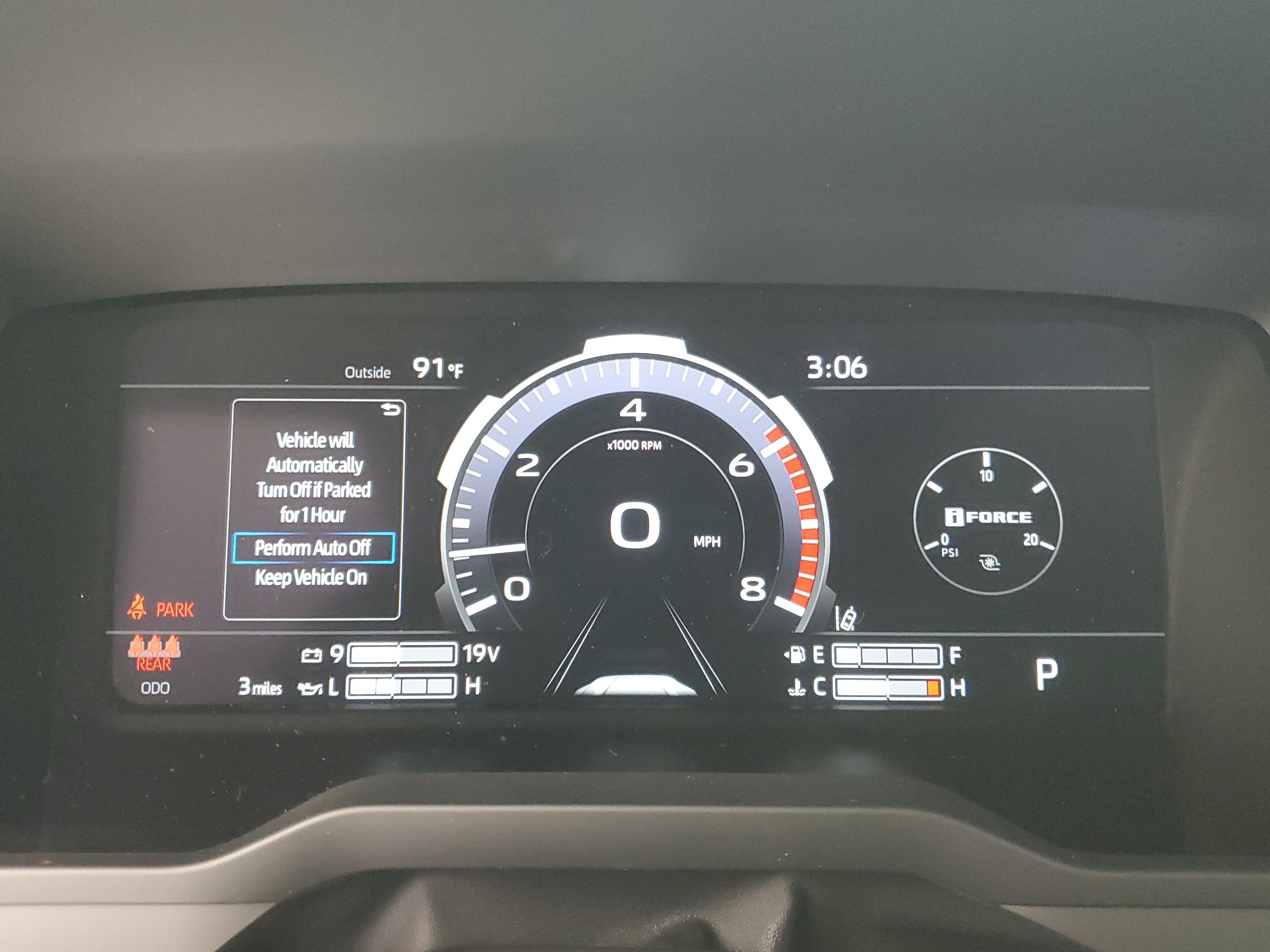 New 2026 Magnetic Gray Metallic Toyota  Platinum image 24