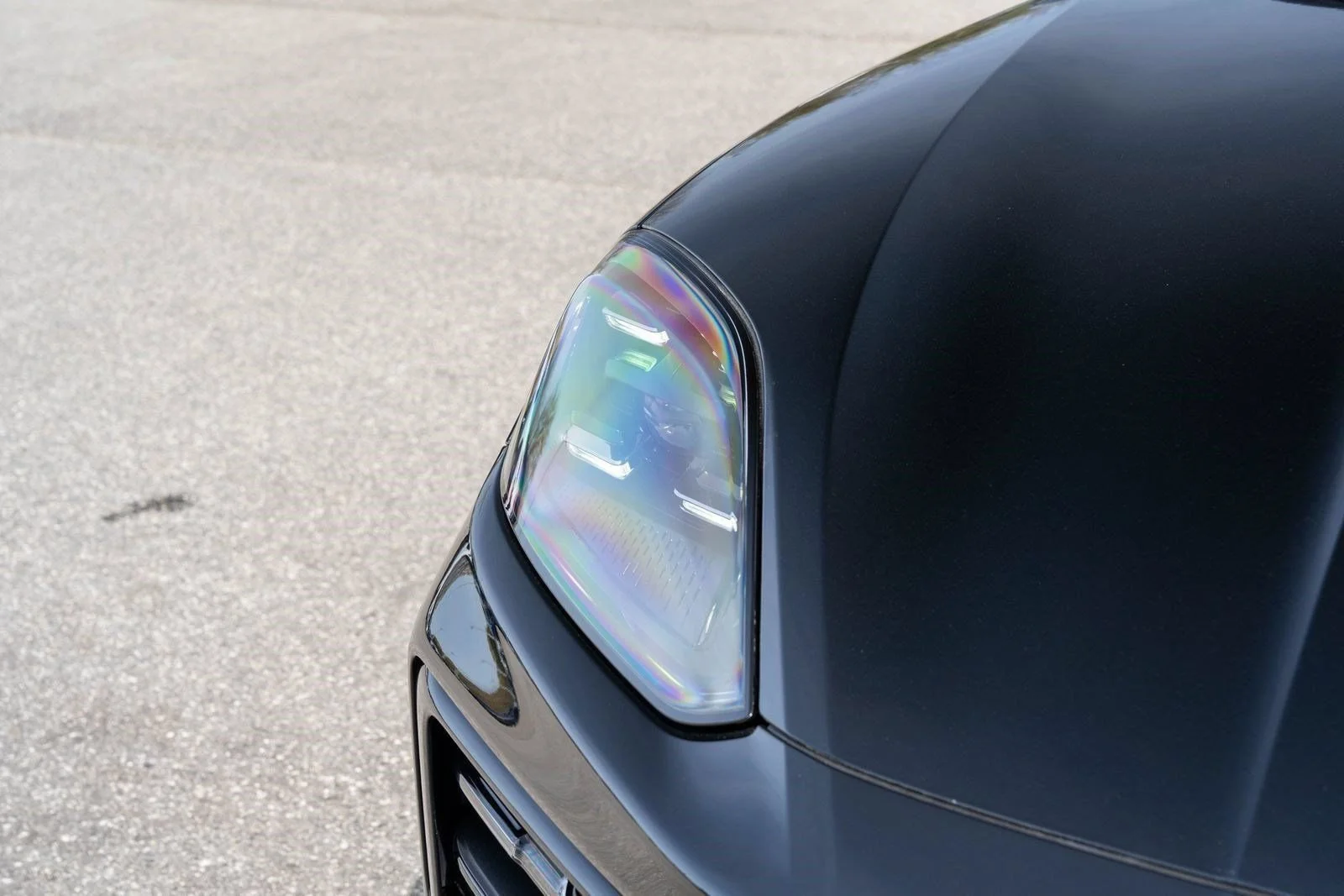 New 2026 Chromite Black Metallic Porsche Base image 20