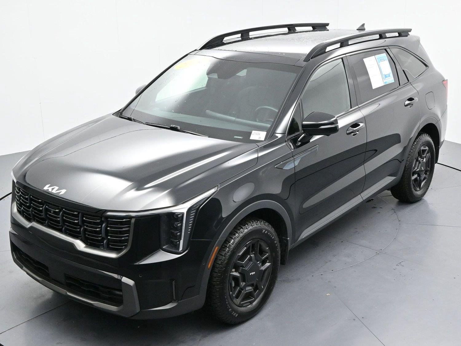Used 2024 Ebony Black Kia X-Pro SX Prestige image 47