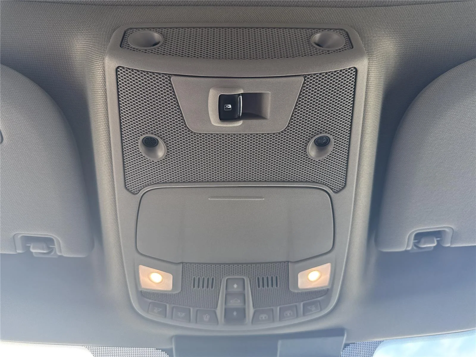 Used 2019 Ingot Silver Ford LARIAT image 30
