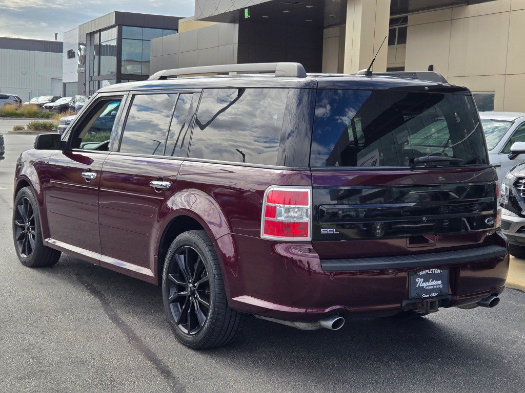 Used 2017 Burgundy Ford SEL image 16