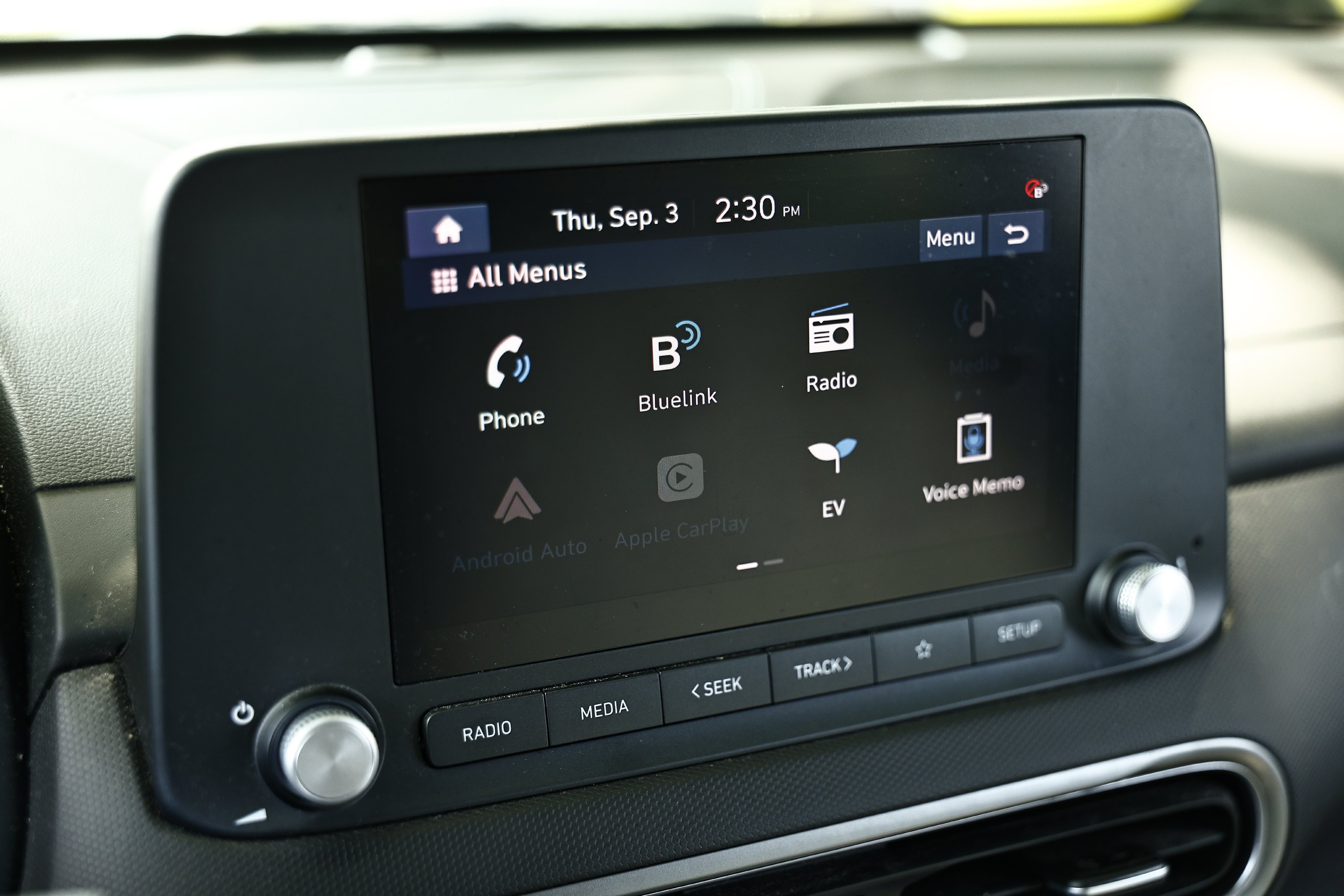 Used 2023 Ultra Black Hyundai SE image 34