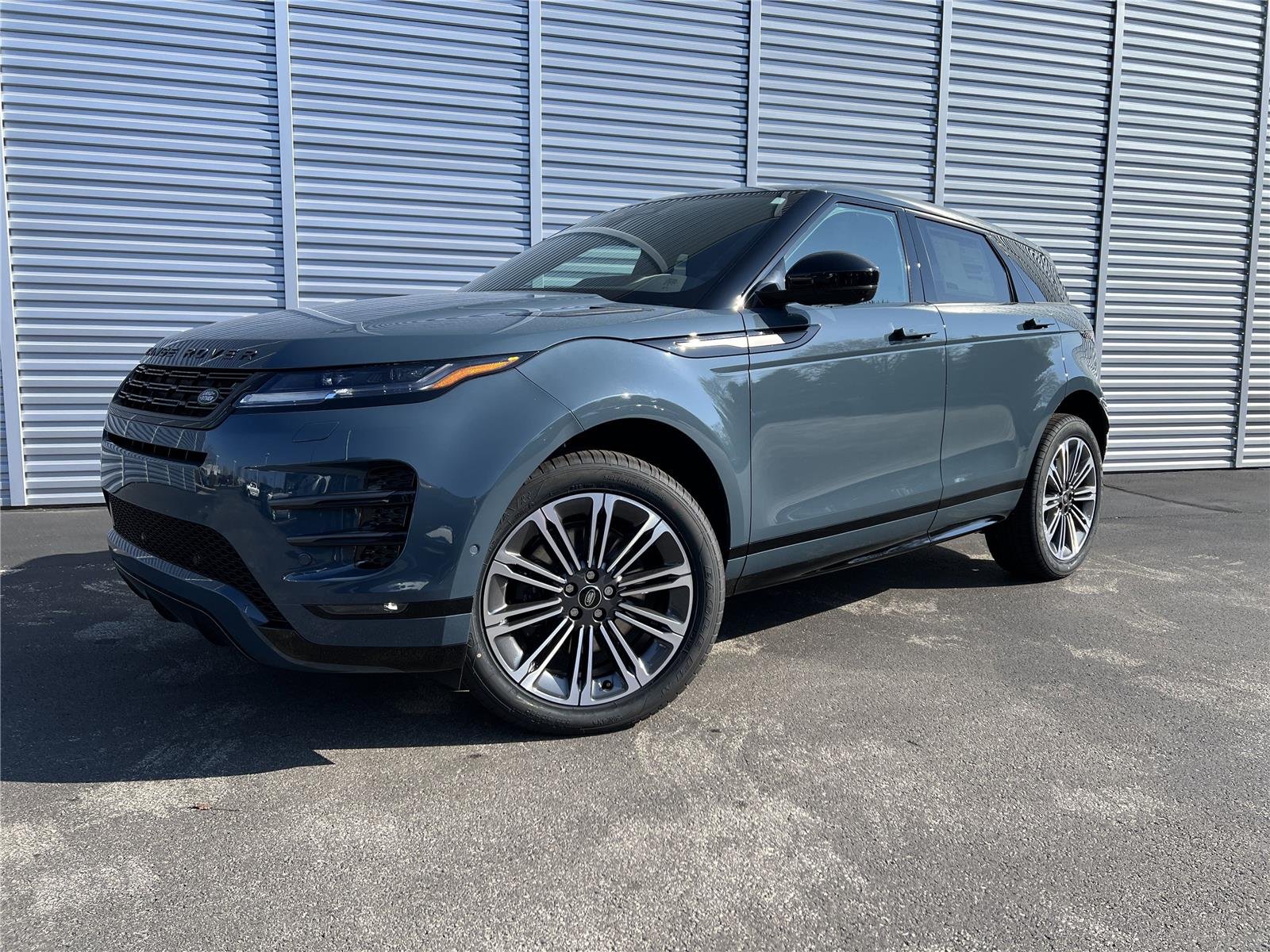 2026 Land Rover Range Rover Evoque