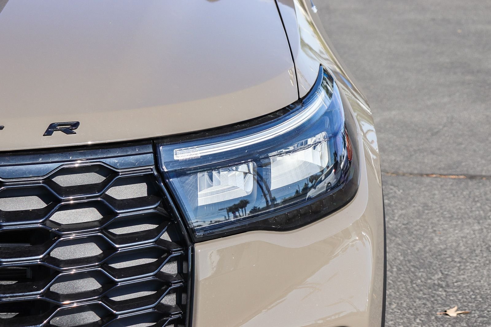 2026 Ford Explorer ST-LINE - Photo 10