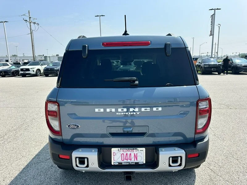 Used 2025 Velocity Blue Metallic Ford Big Bend 4x4 image 4