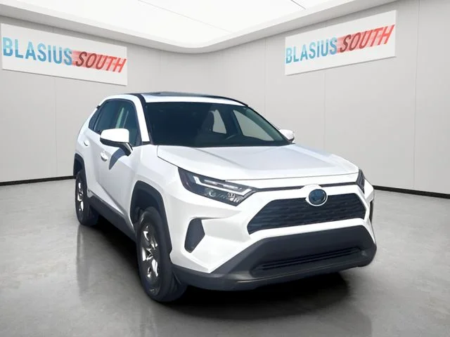 2023 Toyota RAV4 Hybrid XLE