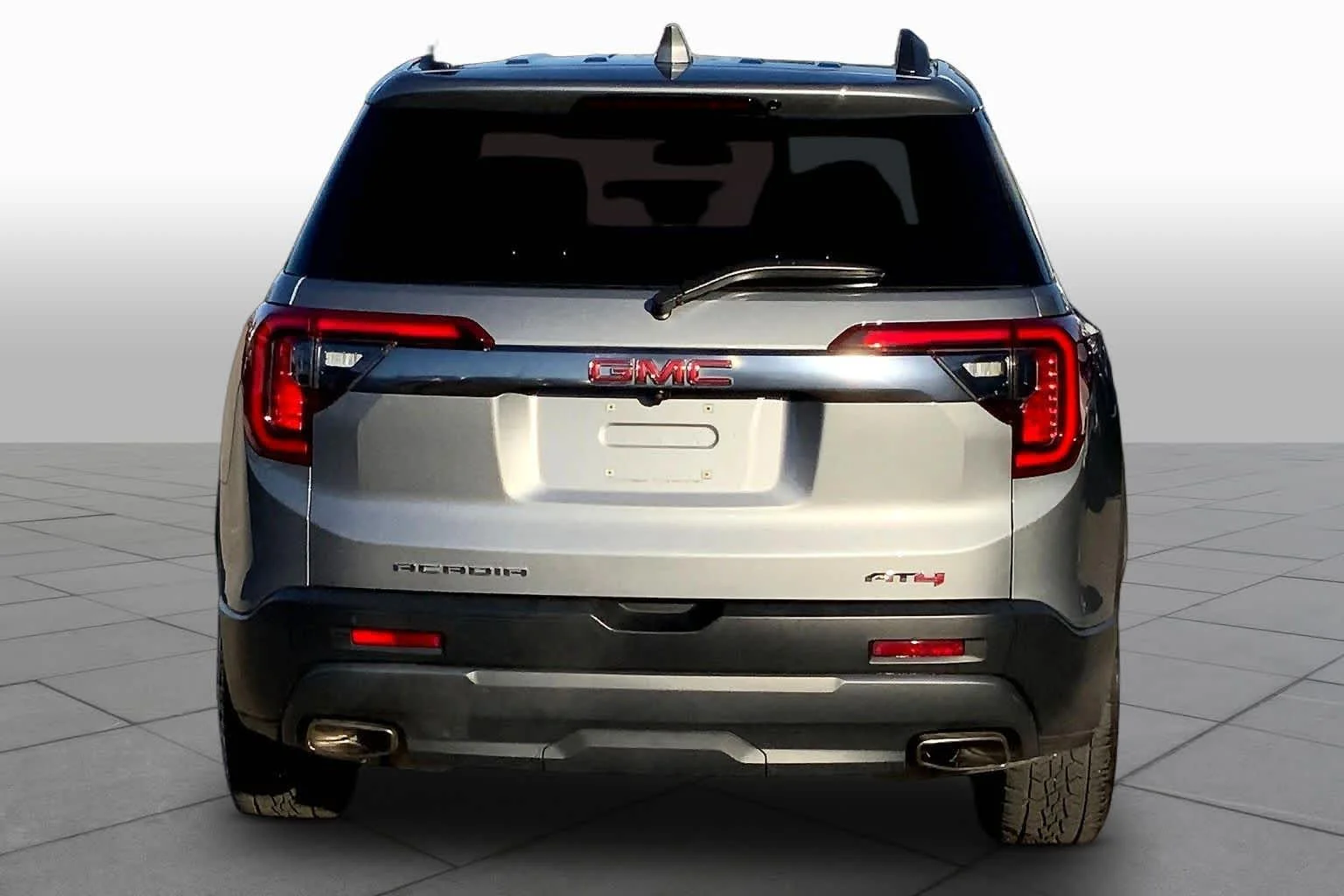 Pre-Owned 2023 GMC Acadia AT4