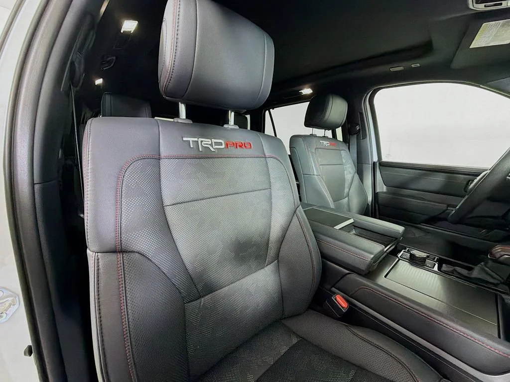 Used 2025 Ice Cap Toyota SR5 image 26