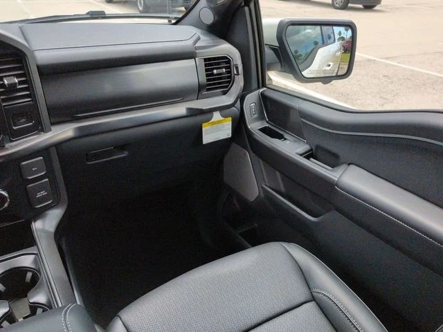 New 2026 Star White Metallic Tri-Coat Ford Lariat® image 17