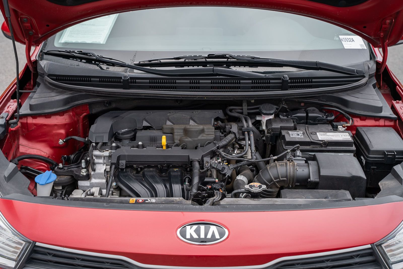 Used 2023 Red Kia S image 24