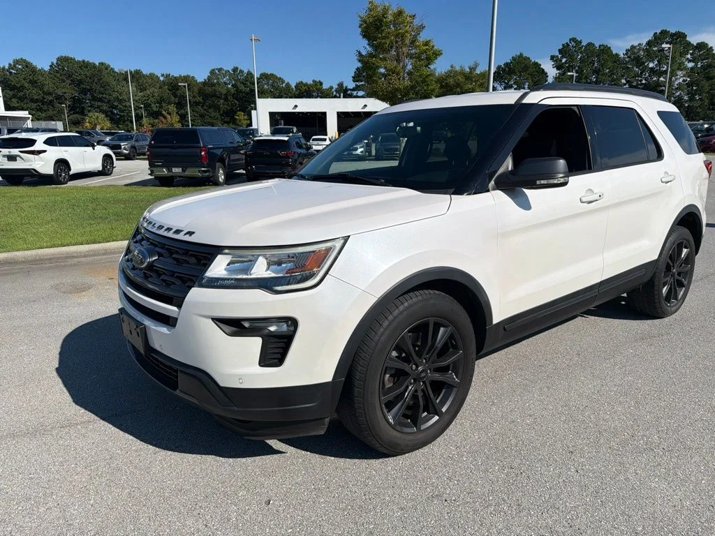 Used 2019 White Ford XLT image 7