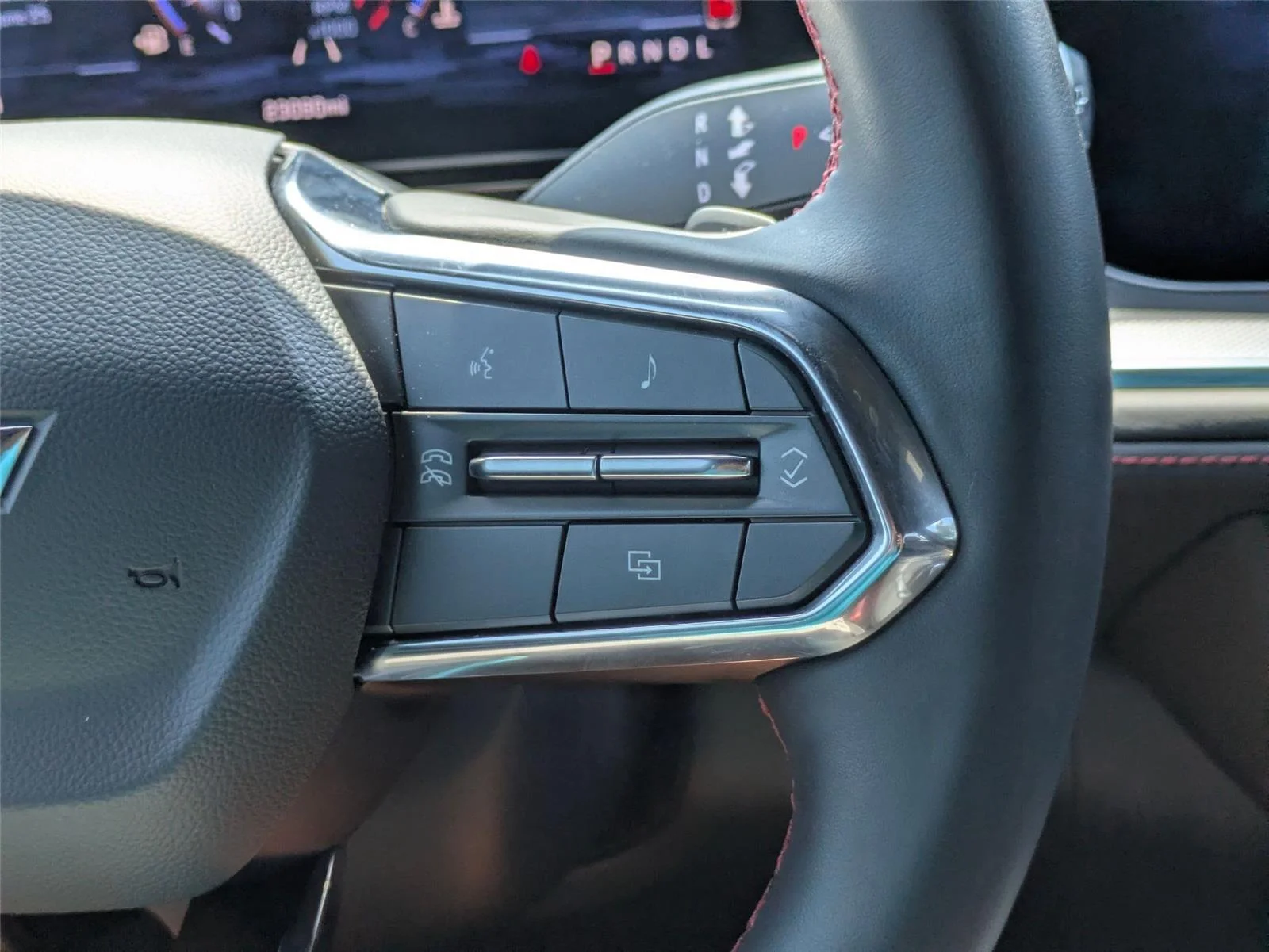 Used 2025 Black Chevrolet RST image 18