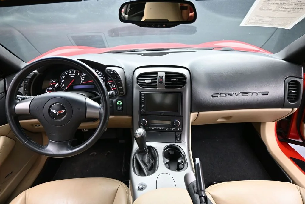 Used 2006 Red Chevrolet Base image 12