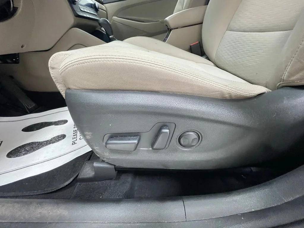 Used 2019 Blue Hyundai SEL image 12