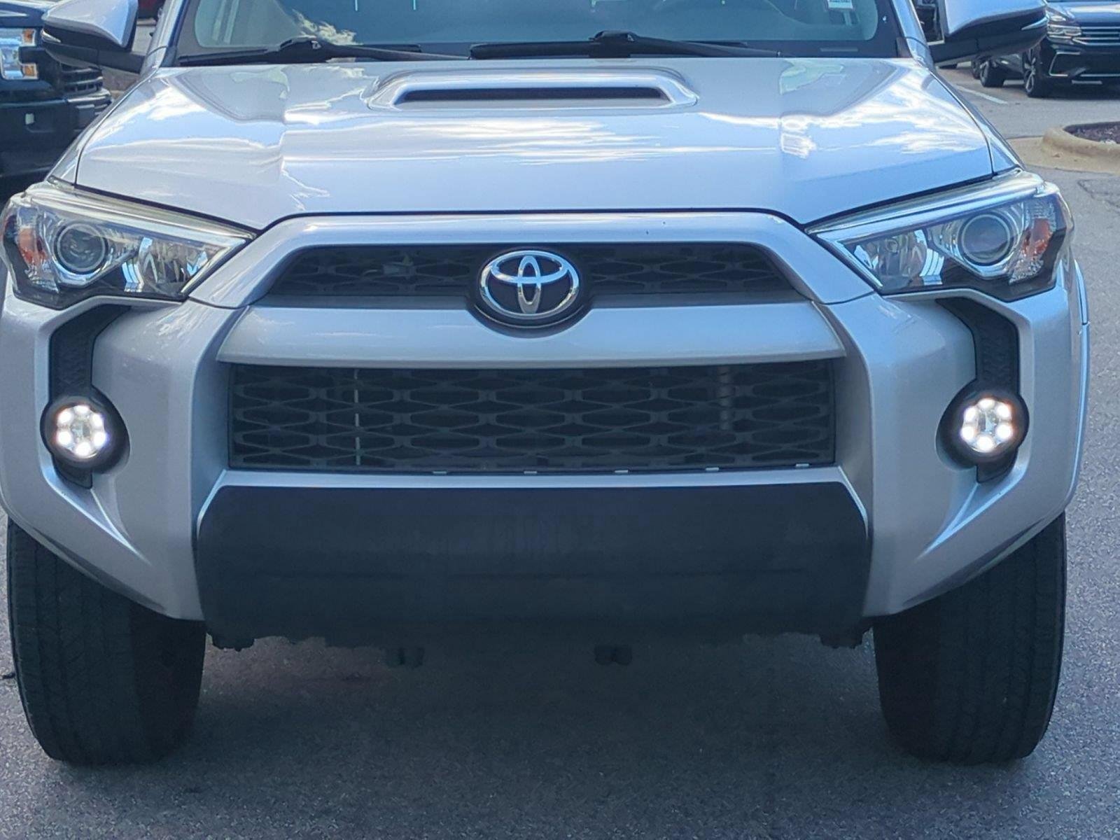 Used 2018 Classic Silver Metallic Toyota TRD Off-Road Premium image 13