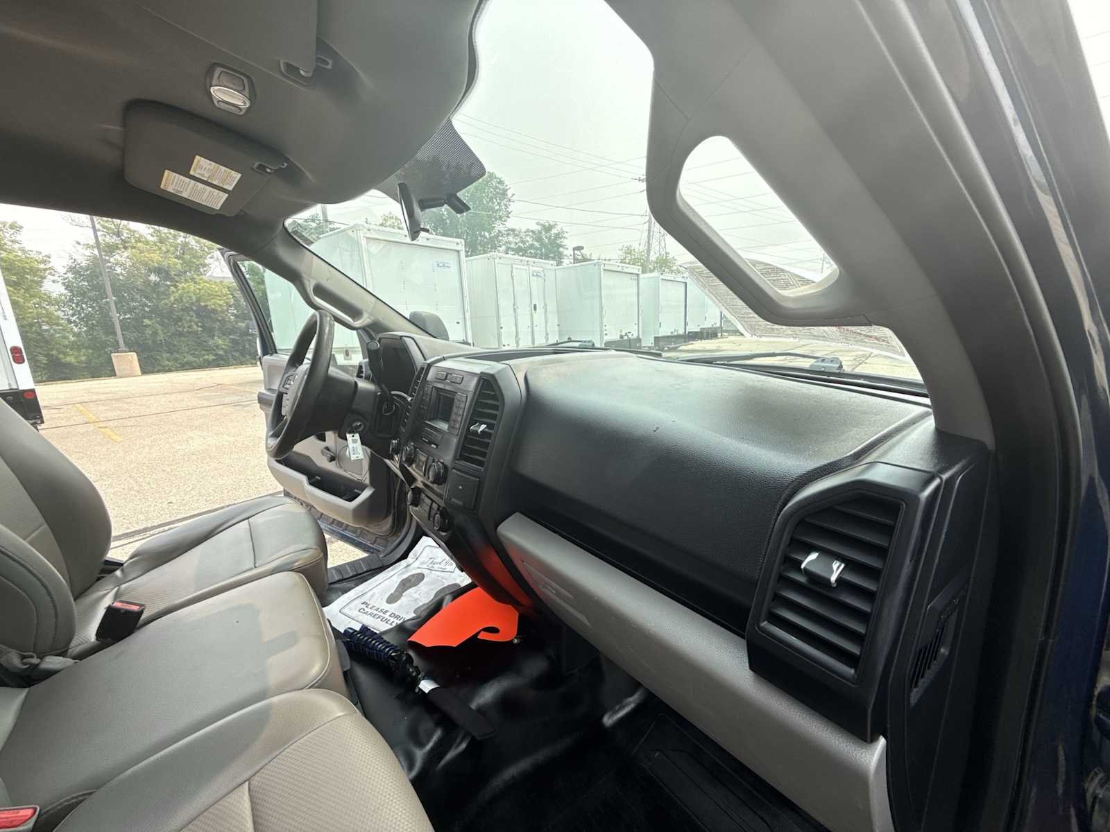 Used 2017 Blue Ford XL image 23