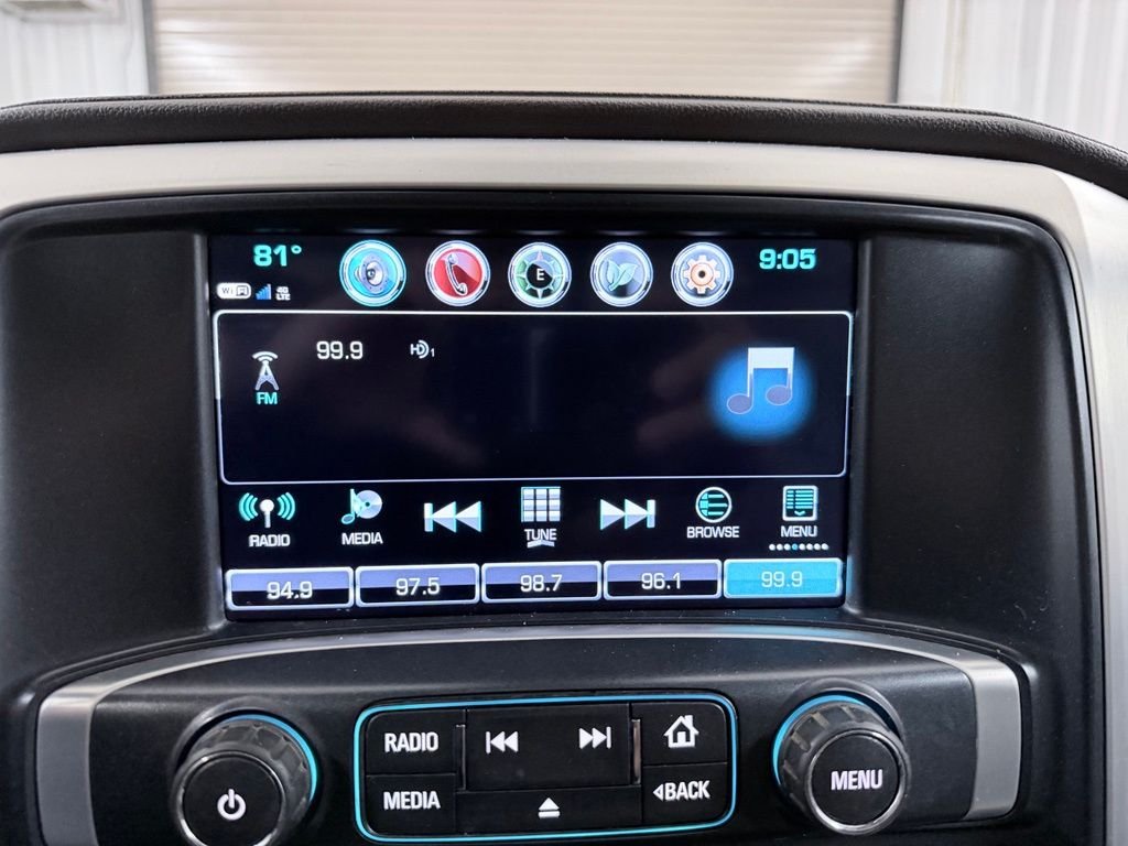 Used 2018 Red GMC SLT image 17