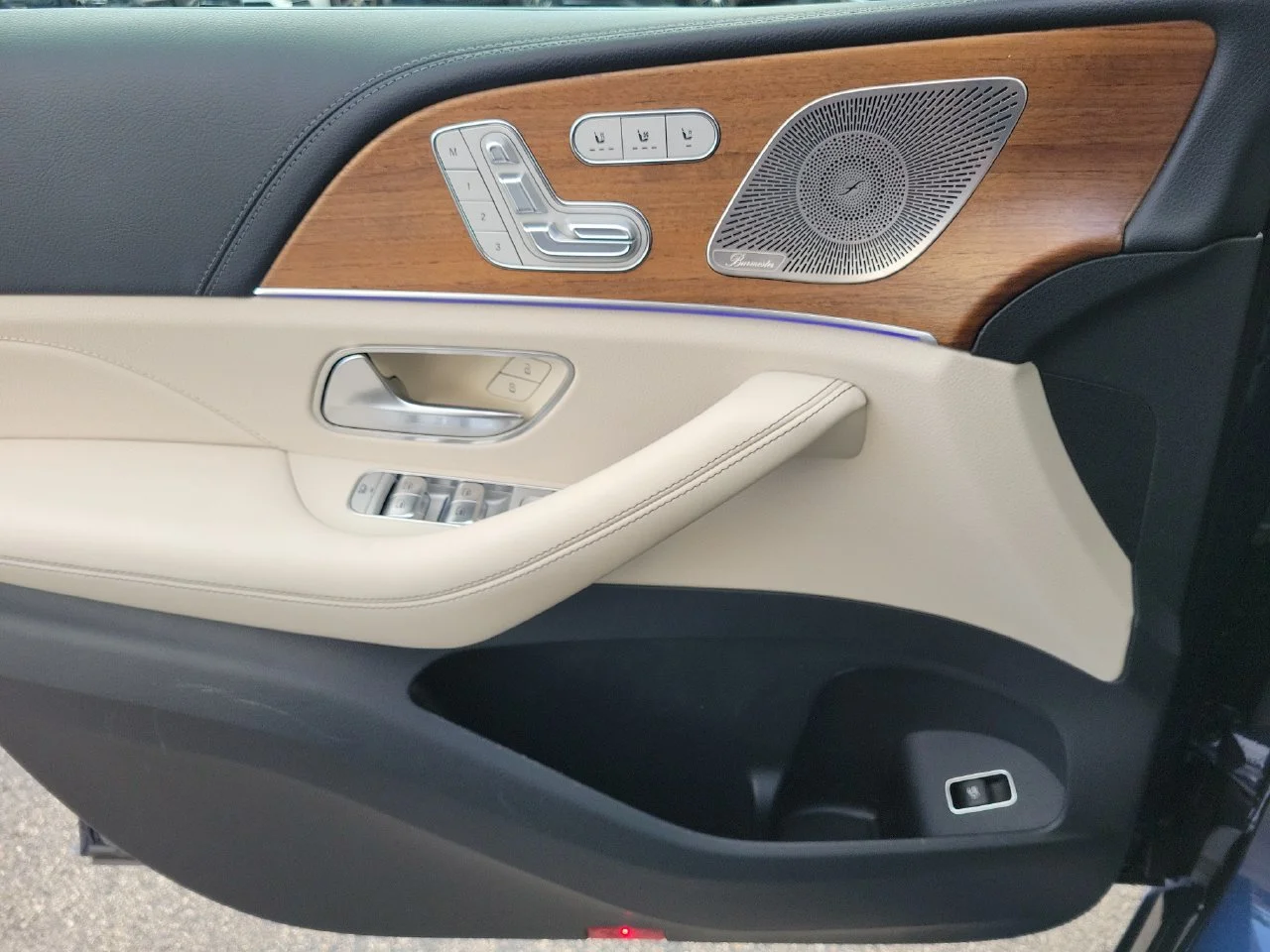 Certified Used 2024 Blue Mercedes-Benz GLE 53 AMG® image 28