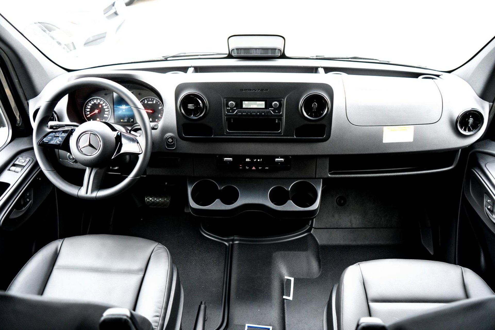 2025 Mercedes-Benz Sprinter Cargo Van Base - Photo 45