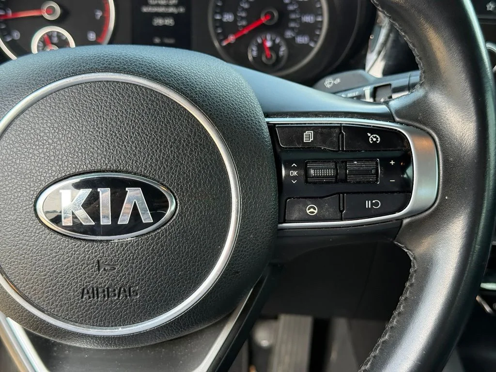 Used 2021 Black Kia GT-Line image 16