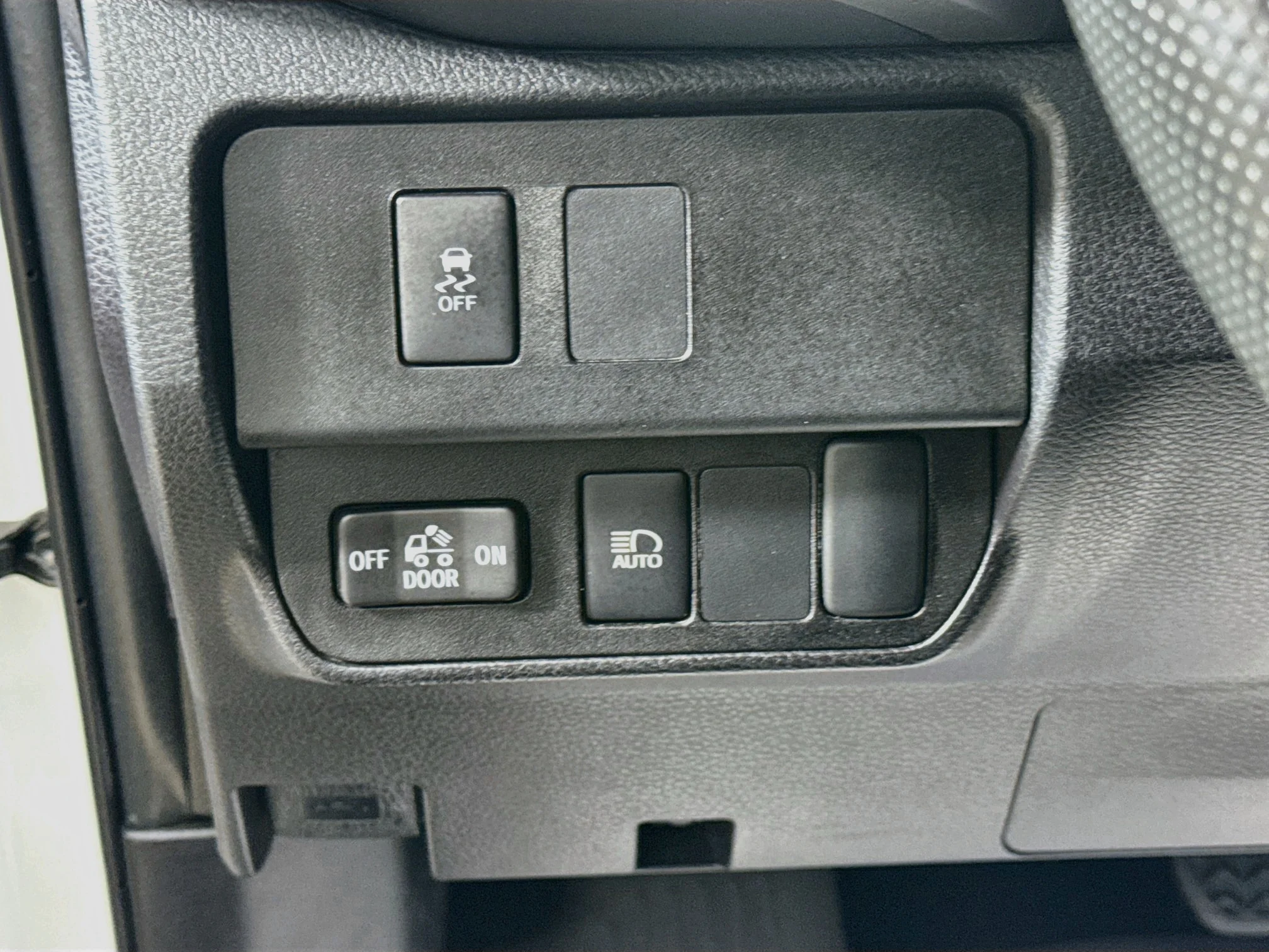 Certified Used 2023 Ice Cap Toyota SR5 image 10