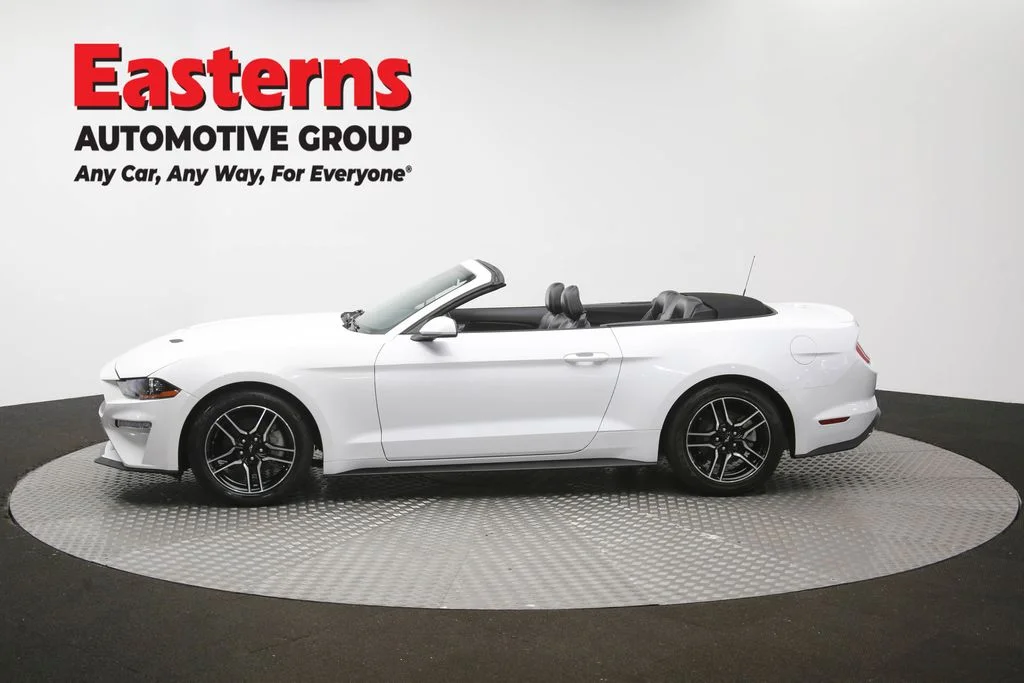 Used 2022 White Ford EcoBoost Premium image 57