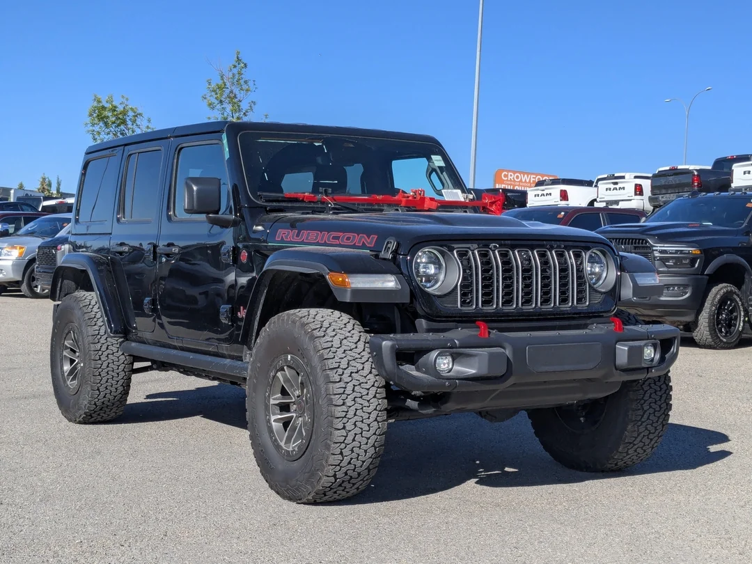 New 2025 Black Jeep Rubicon X - - 4x4 - 35 INCH A/T TIRES - Trailer Tow Group - Offroad Cam & More! image 2