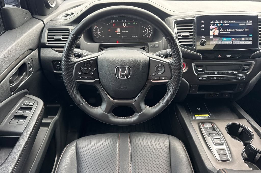 Used 2025 Lunar Silver Metallic Honda TrailSport image 18
