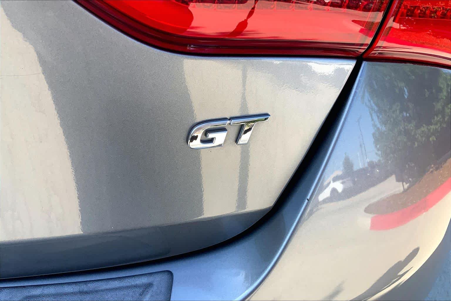 Used 2016 Galactic Gray Hyundai  image 10