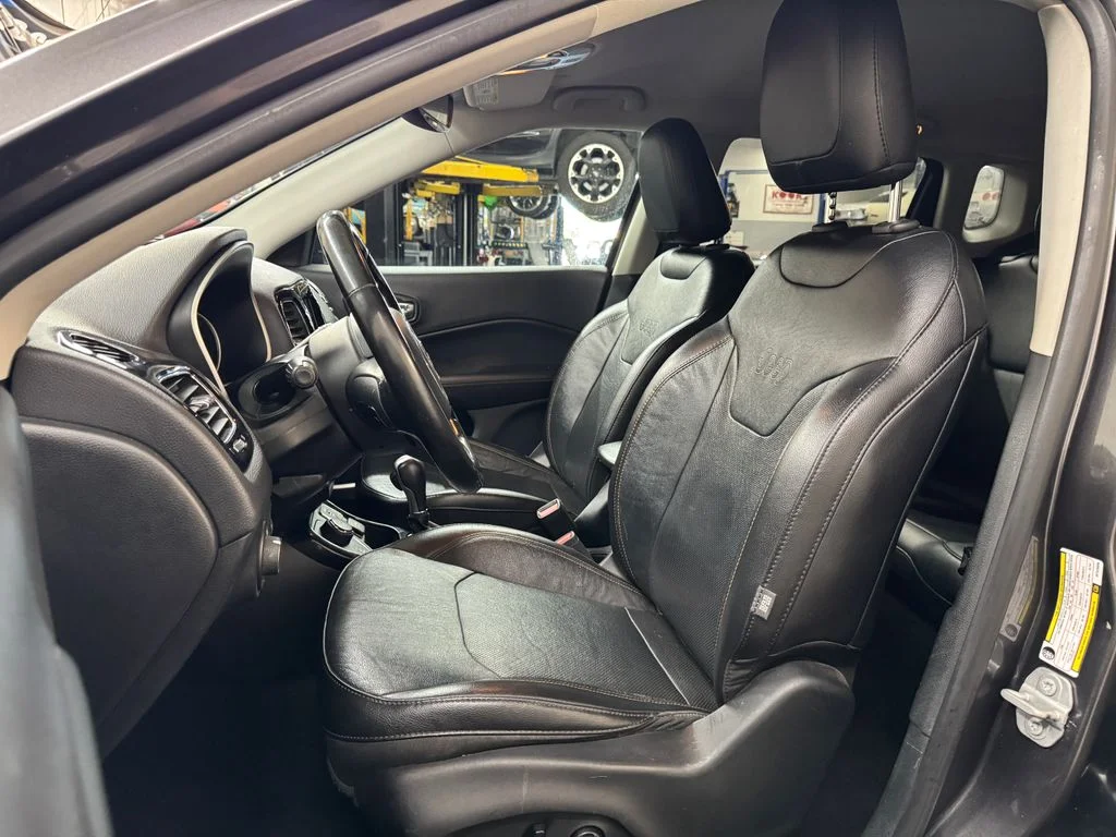Used 2021 Gray Jeep Limited image 16