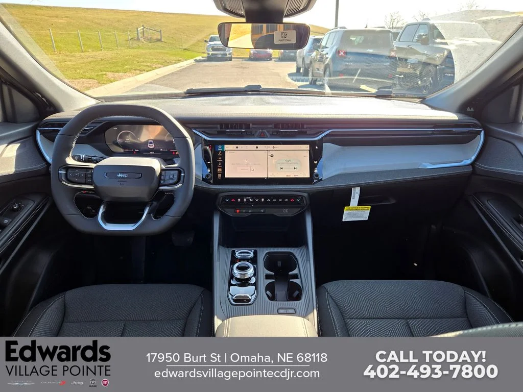 New 2026 41 Jeep Laredo image 15