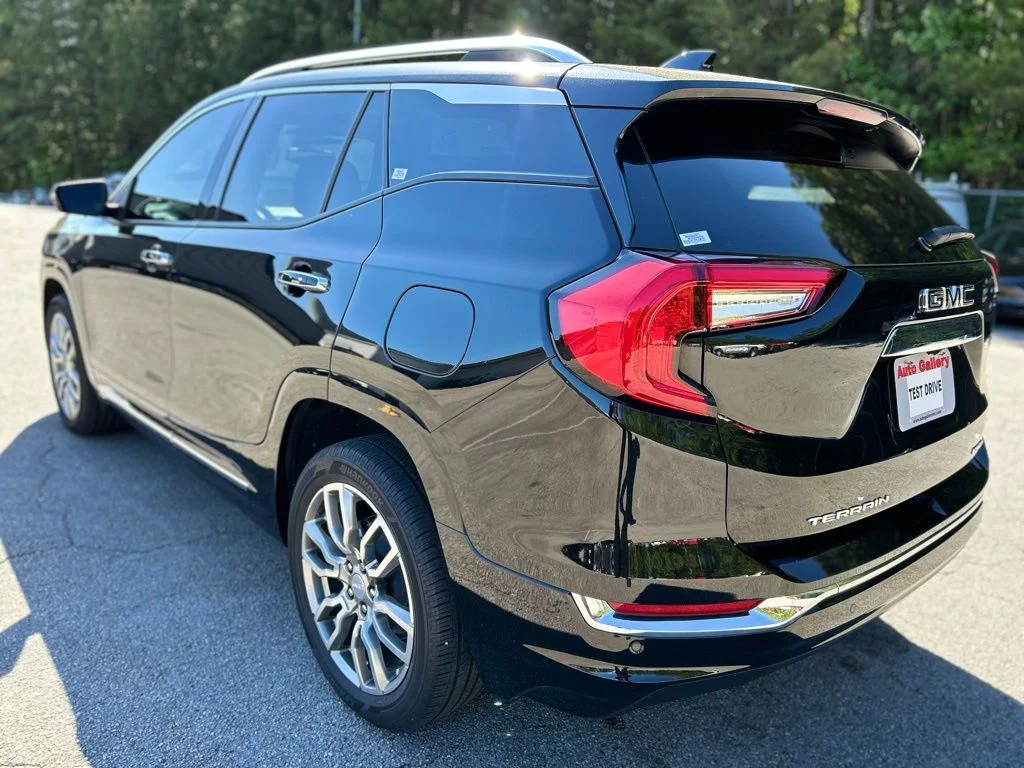 2022 GMC Terrain Denali AWD's photo