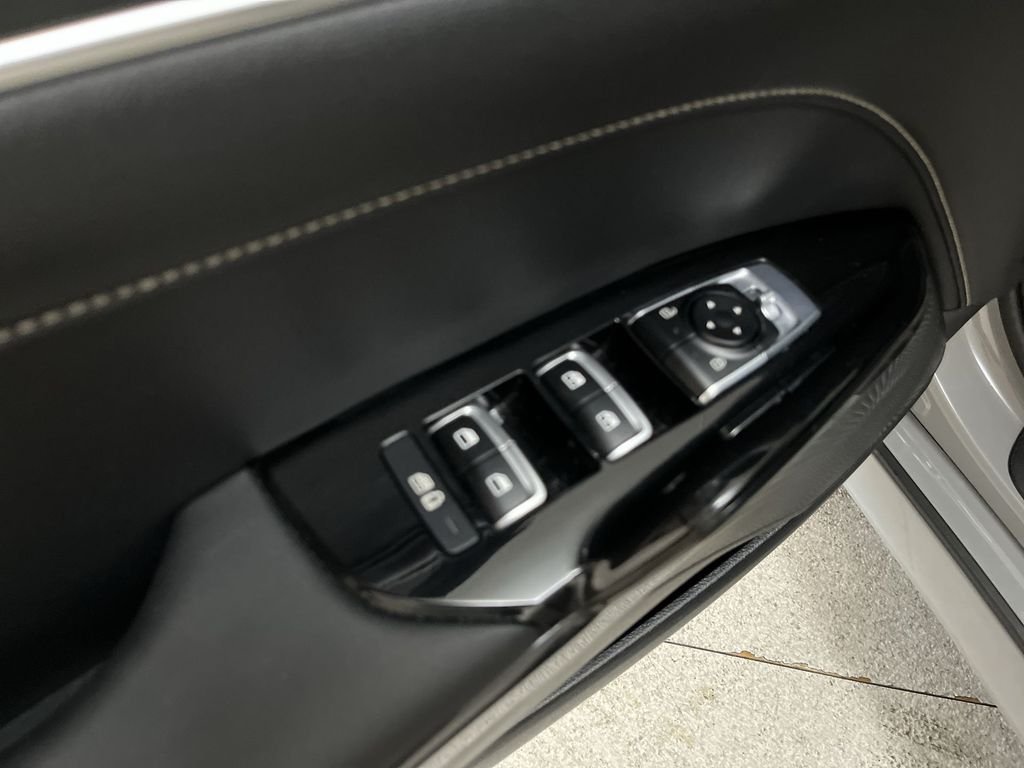 Used 2025 Gray Kia GT-Line image 17