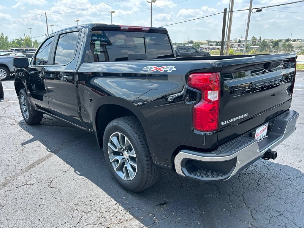 New 2026 Black Chevrolet LT image 7