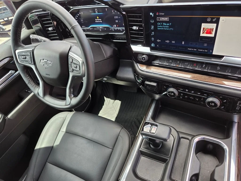 Used 2024 Red Chevrolet RST image 30