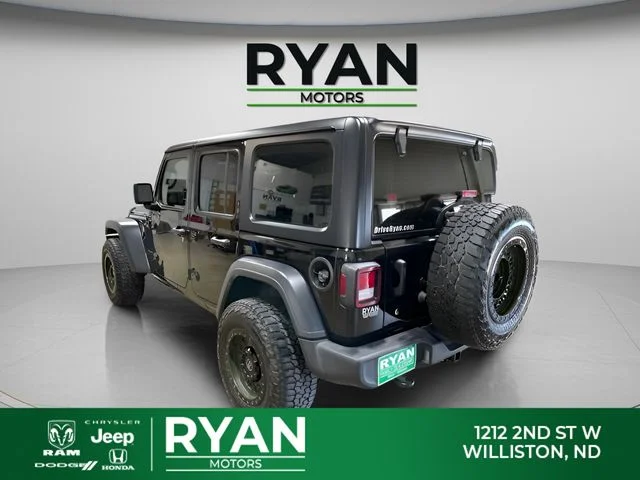 Used 2023 Black Jeep Sport image 5