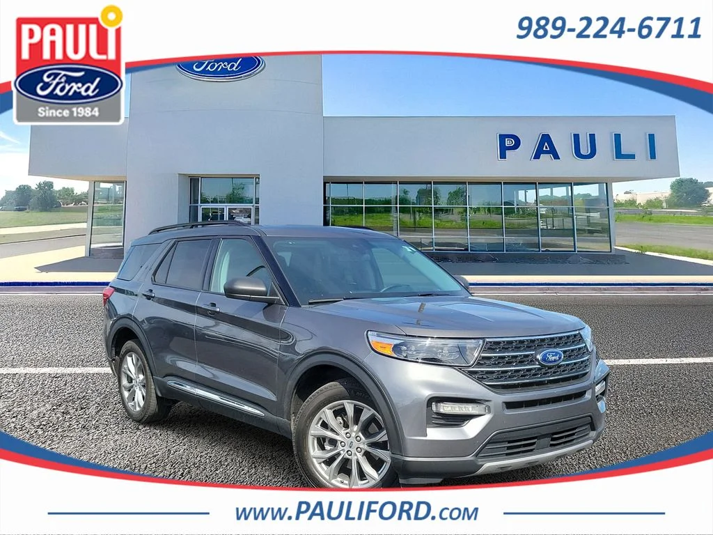 2023 Ford Explorer XLT 4WD's photo