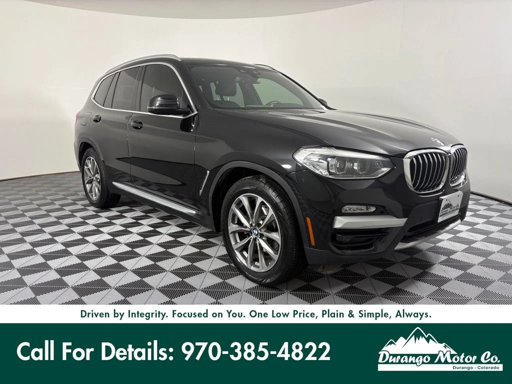 Used 2019 Black BMW xDrive30i image 5