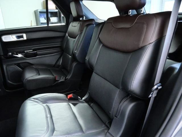 Certified Used 2023 Gray Ford Platinum image 15