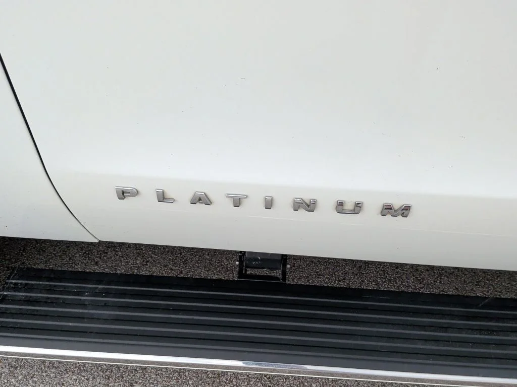 Used 2022 White Ford Platinum image 53
