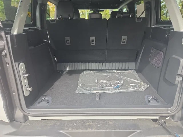 New 2026 Avalanche Gray Ford Outer Banks® image 55