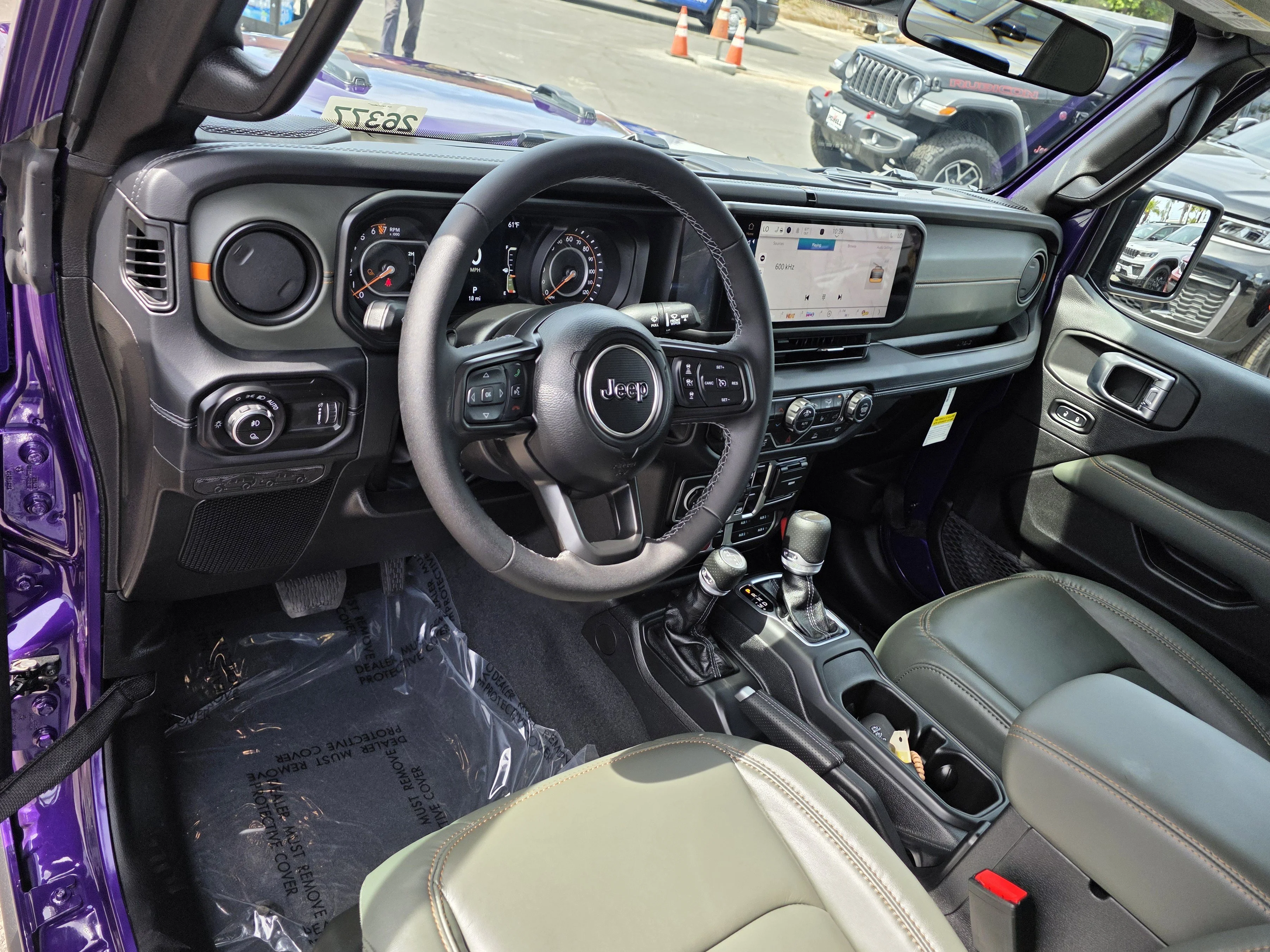 New 2026 Reign Jeep Mojave image 10