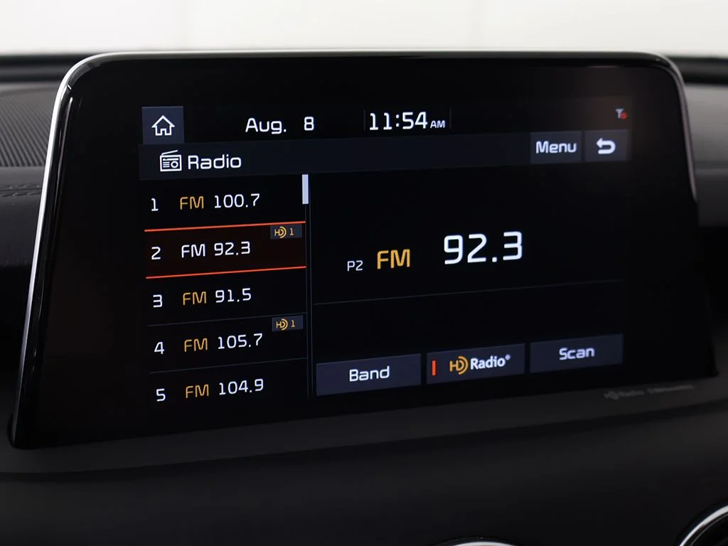 Used 2019 White Kia GT2 image 58