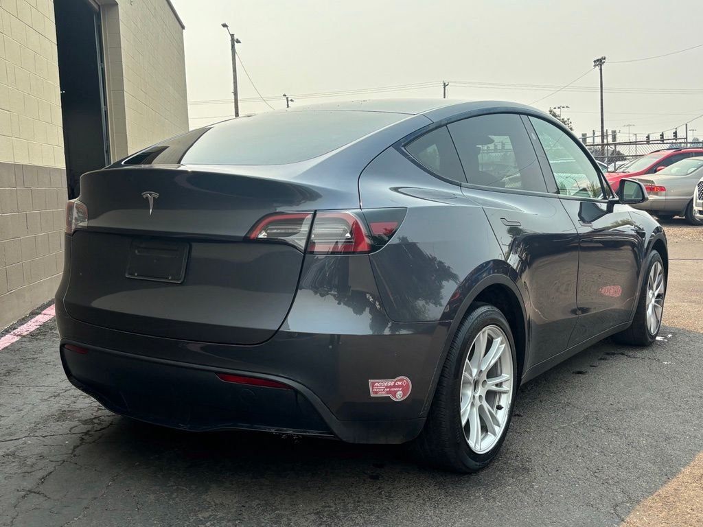 Used 2023 Gray Tesla Standard Range image 5