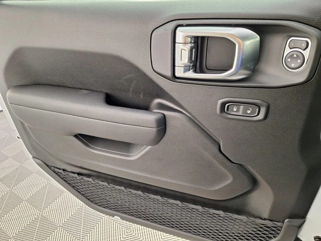 2026 Jeep Wrangler 2-Door Sport S - Photo 24