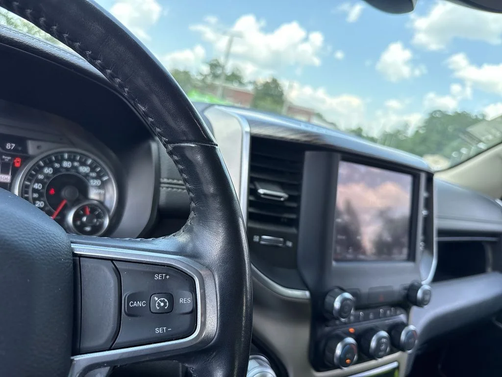 Used 2020 Steel Metallic Ram Laramie image 17