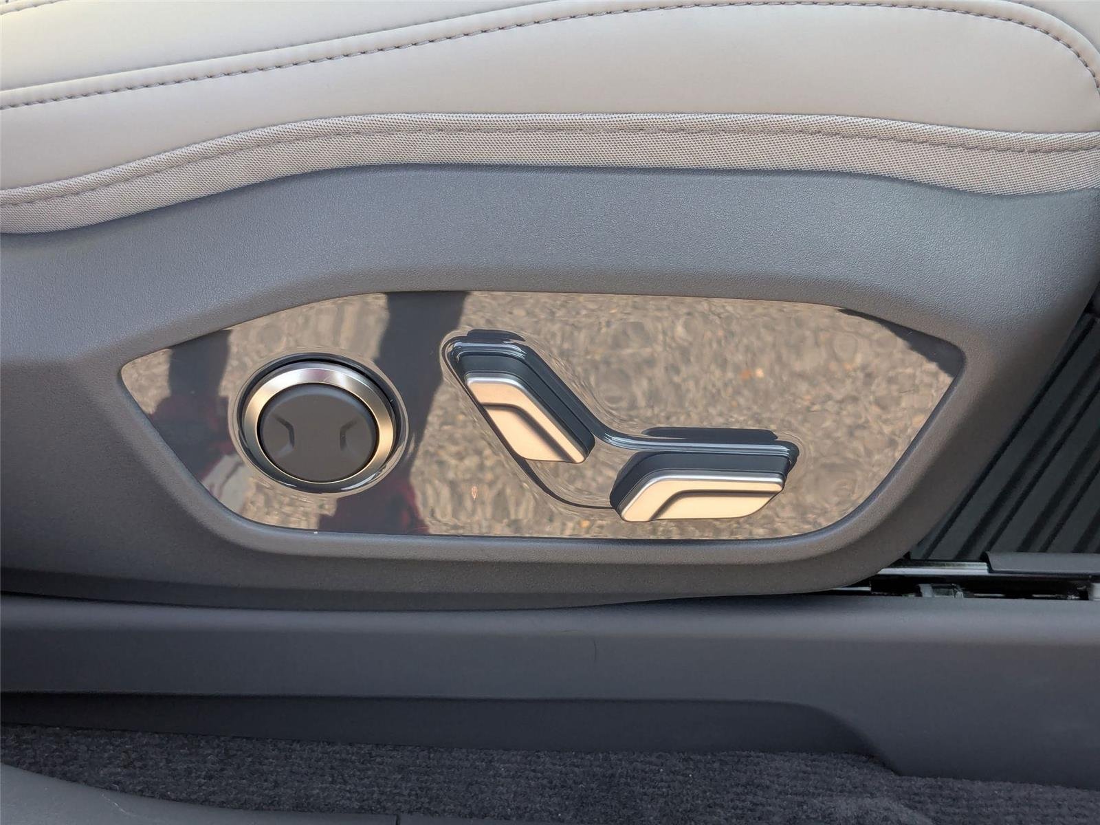 2026 Kia EV9 Wind - Photo 38
