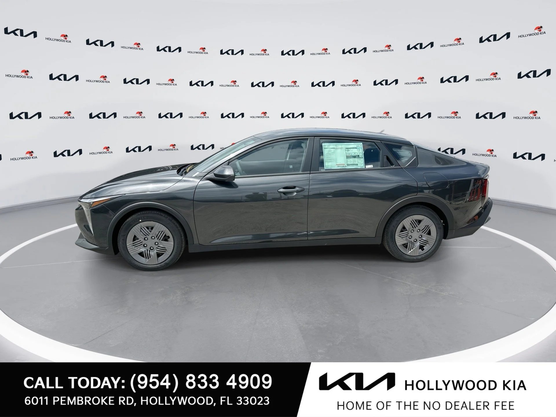New 2026 Interstellar Gray Kia LX image 5